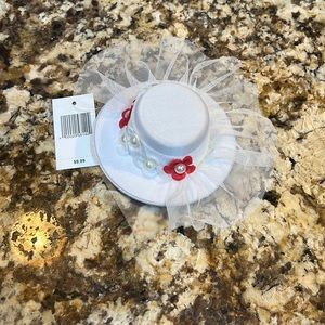 NWT Disney Mary Poppins mini clip on hat